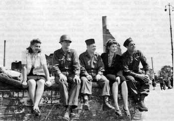 U.S. occupation force soldiers with local ladies in Germany
