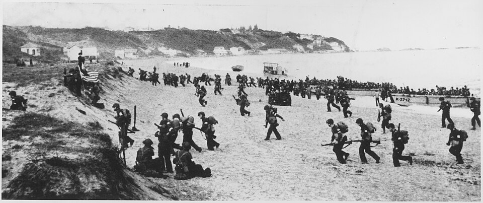 Allies land in Algiers Africa during Operation Torch